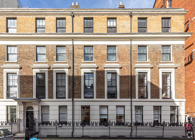 6 Porter St, Londres à louer - Photo du bâtiment - Image 2 de 7