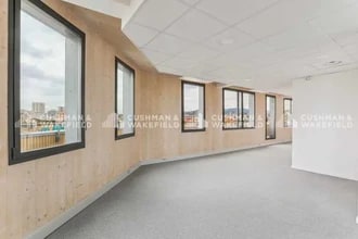 10 Place Bougainville, Marseille à louer Photo intérieure- Image 2 de 4