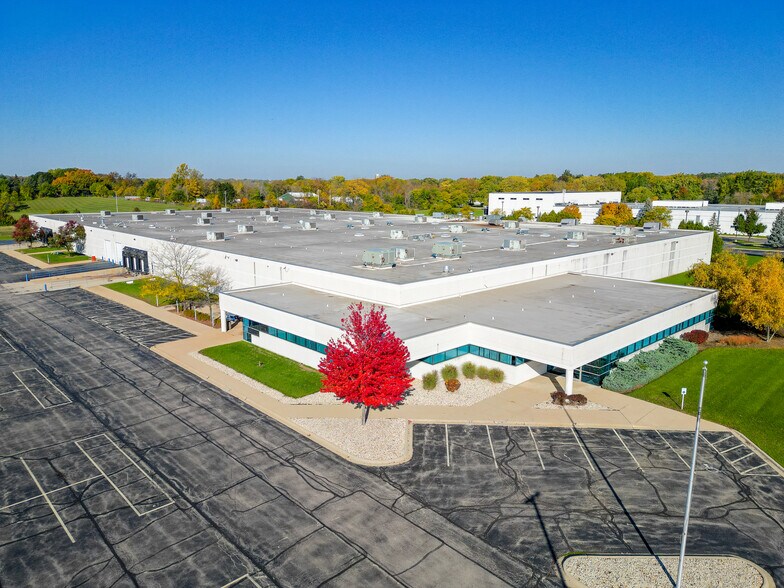 3801 S Central Ave, Rockford, IL à louer - Photo du bâtiment - Image 3 de 24