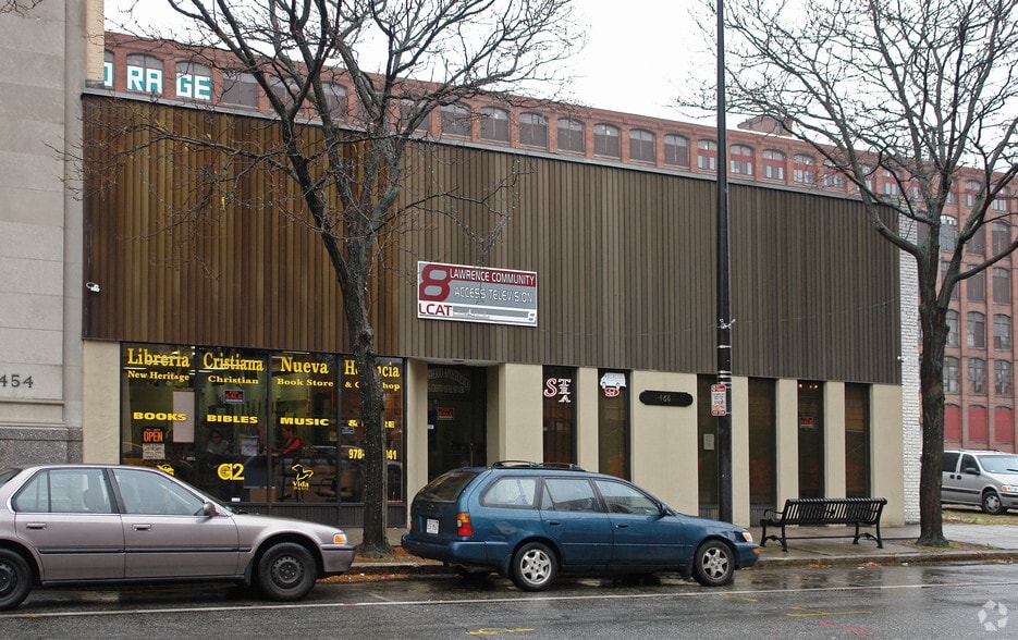 468 Essex St, Lawrence, MA for lease - Building Photo - Image 2 of 2