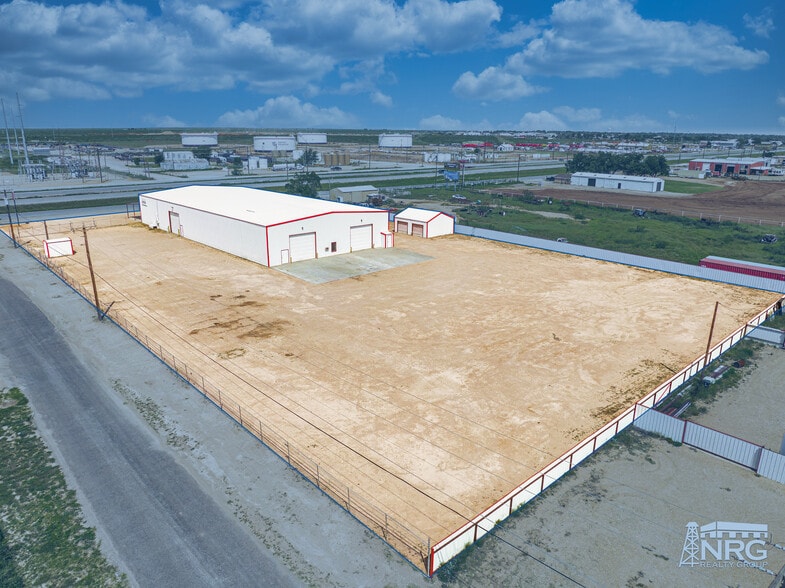 1591 S US Highway 385, Andrews, TX for lease - Building Photo - Image 3 of 13