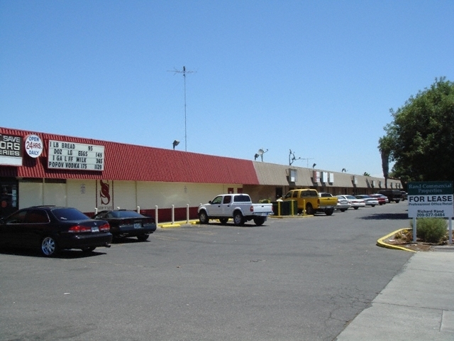 3800 McHenry Ave, Modesto, CA for lease - Primary Photo - Image 1 of 1