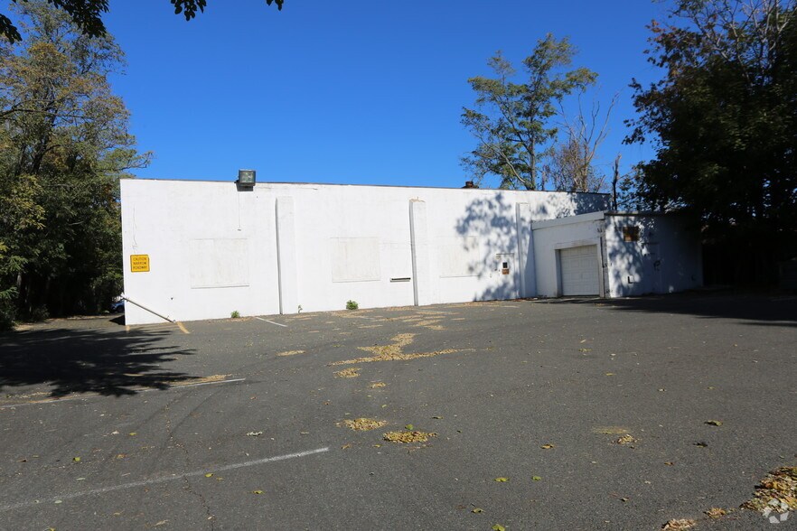 2260 Route 22 E, Union, NJ for lease - Primary Photo - Image 3 of 3