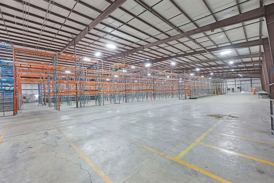 454 Swanson Dr, Dresden, TN for lease - Building Photo - Image 3 of 6