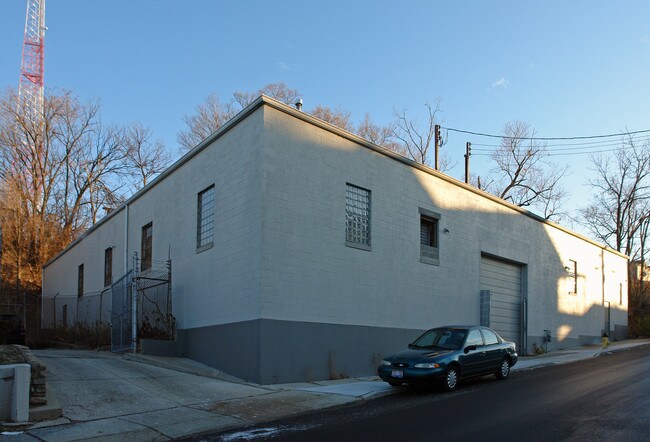 Plus de détails pour 434 McGregor Ave, Cincinnati, OH - Industriel à louer