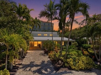 More details for 840 Myrtle Ter, Naples, FL - Retail for Sale