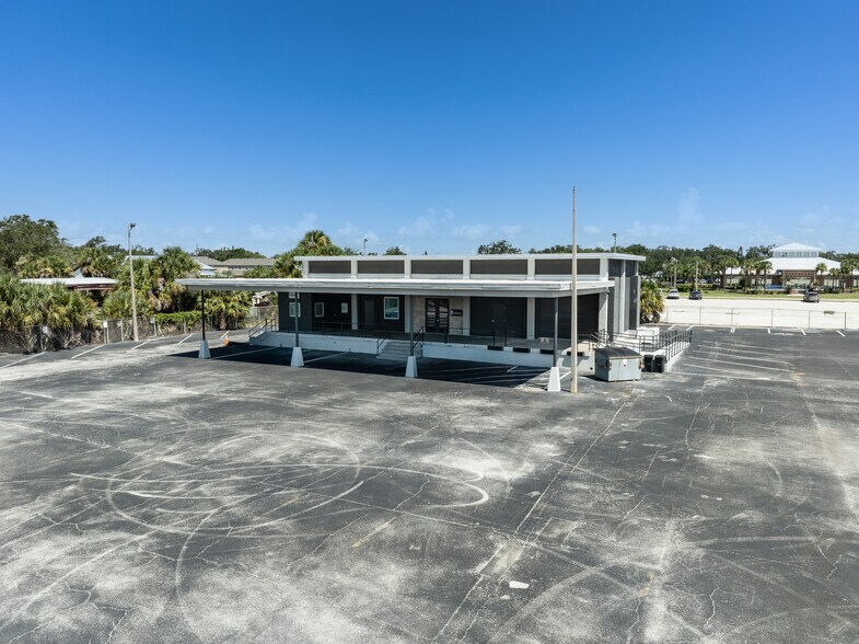 611 E Bay St, Winter Garden, FL for lease - Building Photo - Image 1 of 13
