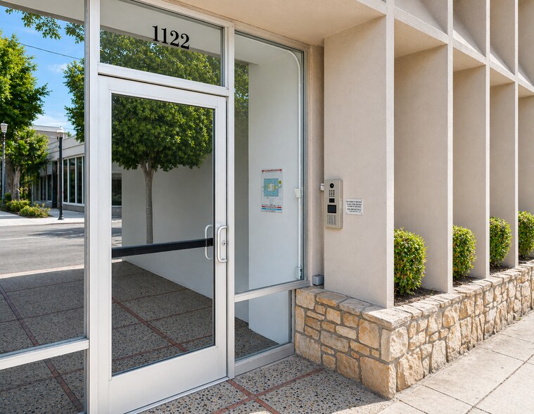 1122 S Robertson, Los Angeles, CA à louer - Photo du bâtiment - Image 3 de 4