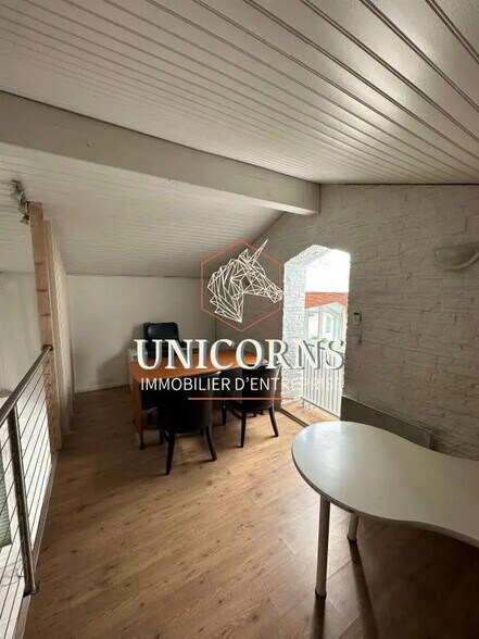 Bureau dans Portet-sur-Garonne à louer - Photo intérieure - Image 2 de 4