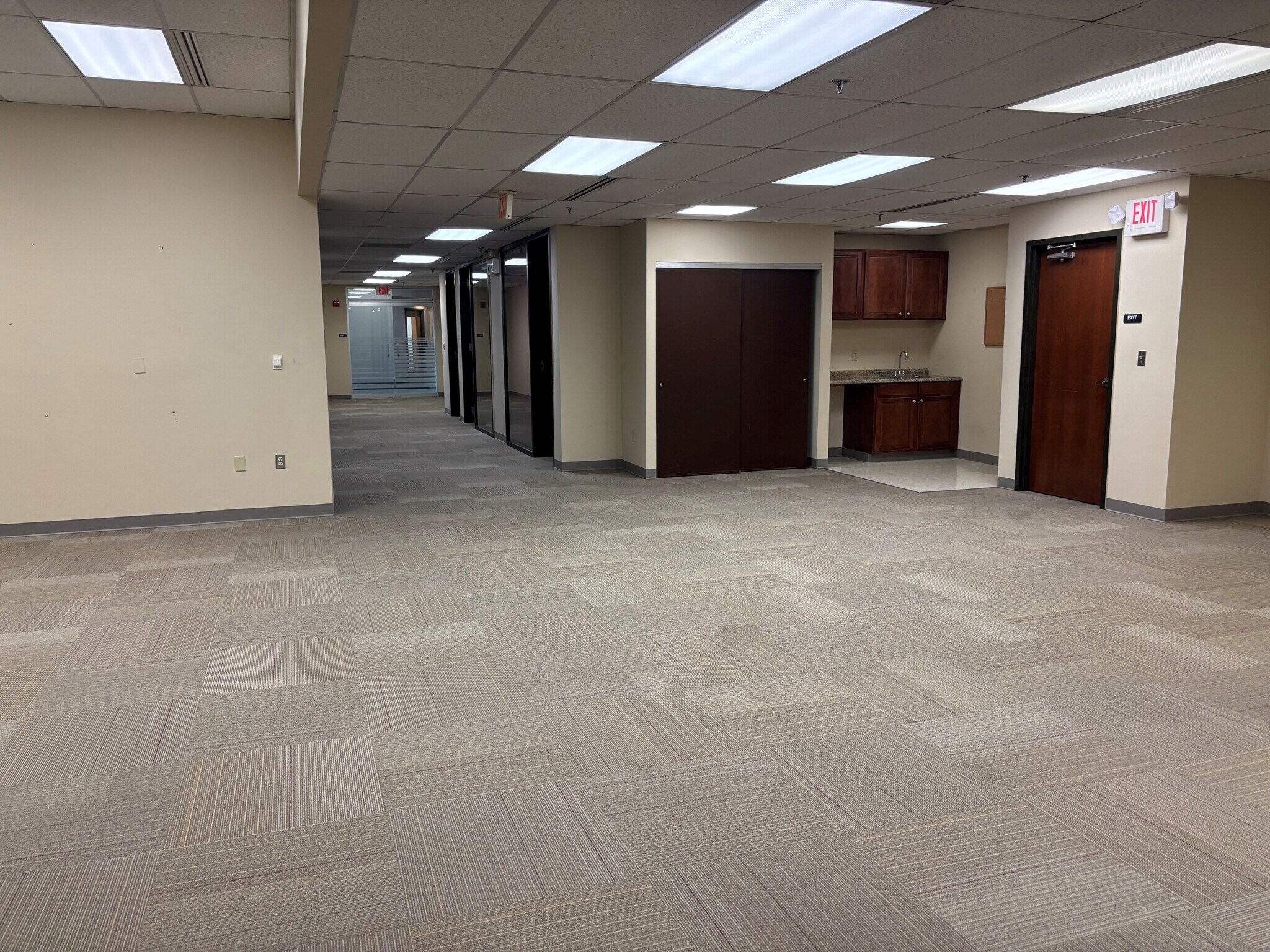 5100 W Tilghman St, Allentown, PA for lease Interior Photo- Image 1 of 6