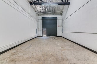 2023-2043 S Santa Fe Ave, Los Angeles, CA for lease Interior Photo- Image 1 of 12