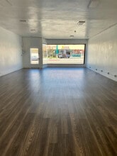 124-126 S San Gabriel Blvd, San Gabriel, CA à louer Photo intérieure- Image 2 de 6