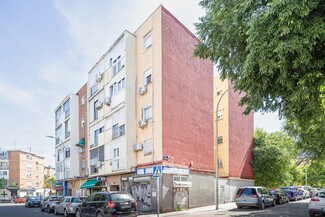 Plus de détails pour Calle del Castillo de Simancas, 22, Madrid - Commerce de détail à louer