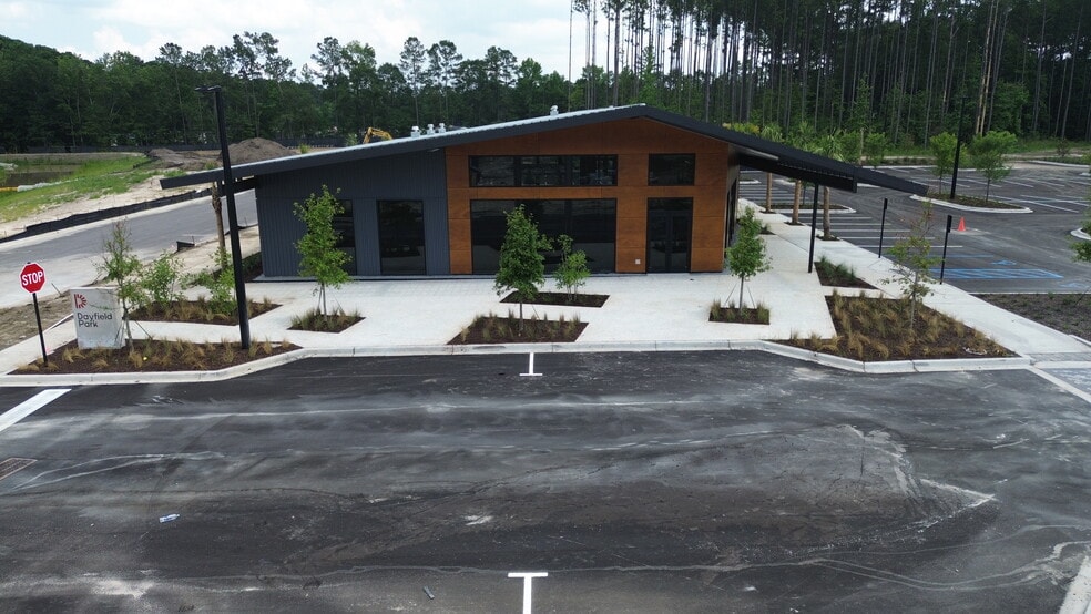 0 Brighton Park Blvd, Summerville, SC à louer - Photo du bâtiment - Image 3 de 5