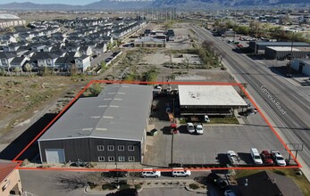 111-115 N Geneva Rd, Orem, UT for lease Building Photo- Image 2 of 15