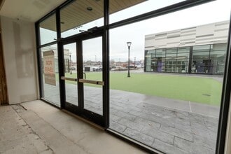 2900 E Sunshine St, Springfield, MO à louer Photo intérieure- Image 1 de 9