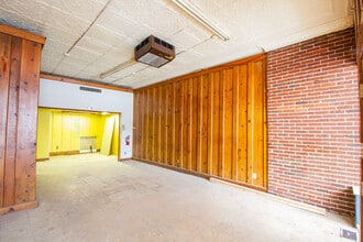 710 Wood St, Pittsburgh, PA for lease Interior Photo- Image 2 of 4