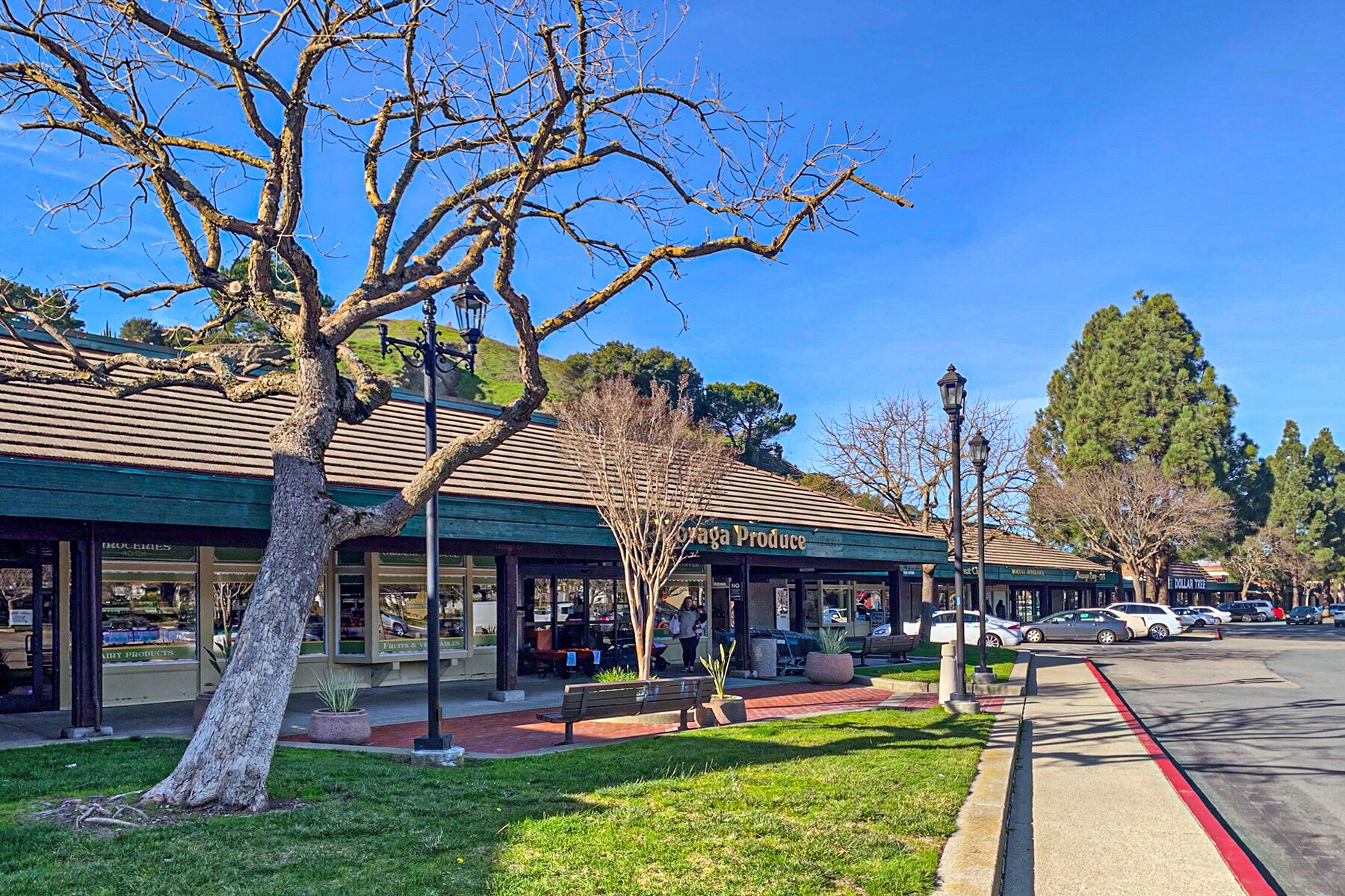 480-578 Center St, Moraga, CA à vendre Photo du bâtiment- Image 1 de 1