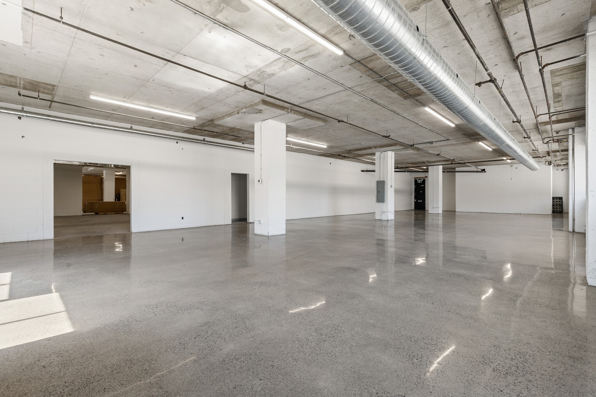 9500 Rue Meilleur, Montréal, QC for lease Building Photo- Image 1 of 12