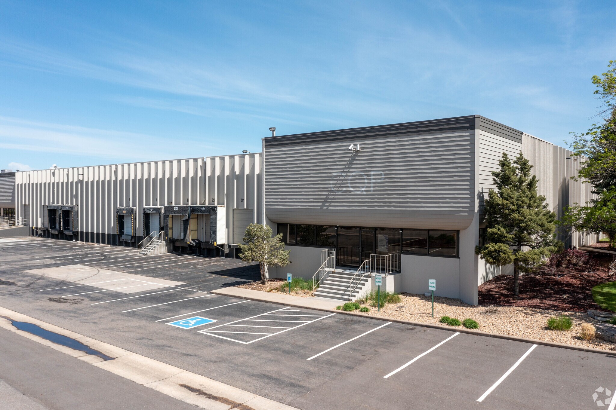 14401 E 33rd Pl, Aurora, CO for lease Building Photo- Image 1 of 6