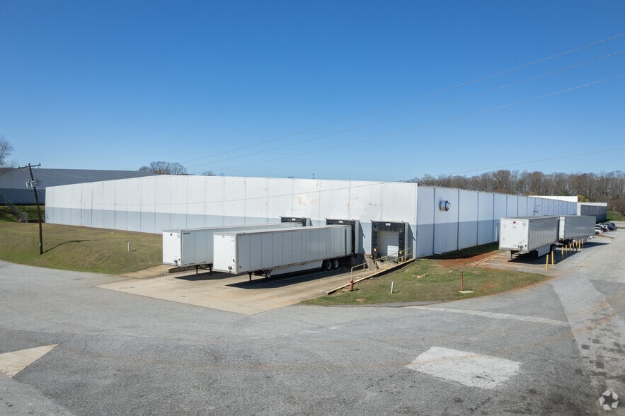 9855 Warren H Abernathy Hwy, Spartanburg, SC à louer - Photo principale - Image 1 de 6