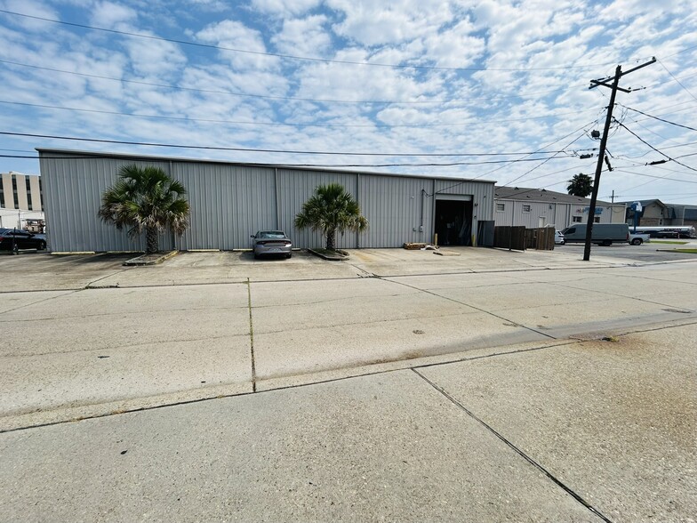 2700 Florida Ave, Kenner, LA à vendre - Photo du bâtiment - Image 1 de 1