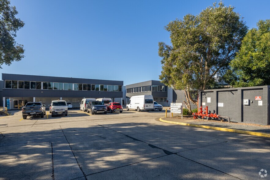 128-130 Frances St, Lidcombe à louer - Photo du bâtiment - Image 3 de 5