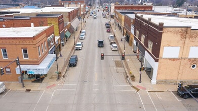 2 E Main St, New Hampton, IA - Aérien  Vue de la carte