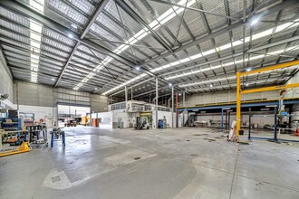 13 Yulong Cl, Moorebank for sale Interior Photo- Image 2 of 6