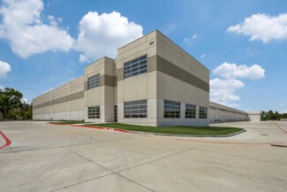 More details for 804 W Shady Grove Rd, Grand Prairie, TX - Industrial for Lease