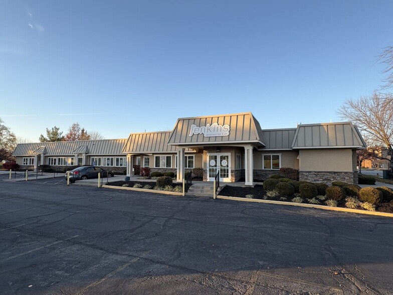 8700-8706 Bourgade St, Lenexa, KS à vendre - Photo du bâtiment - Image 3 de 9