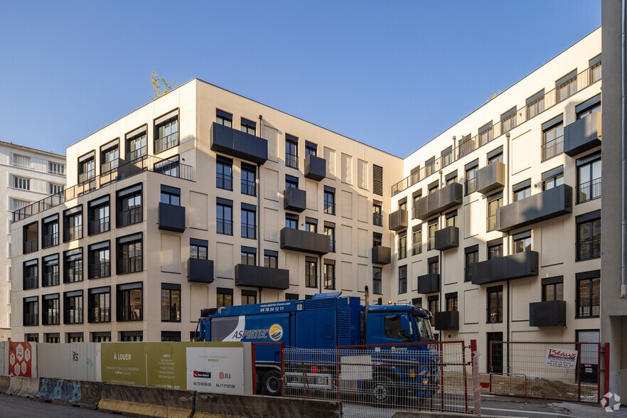 5 Rue Danton, Lyon à louer - Photo du bâtiment - Image 3 de 3