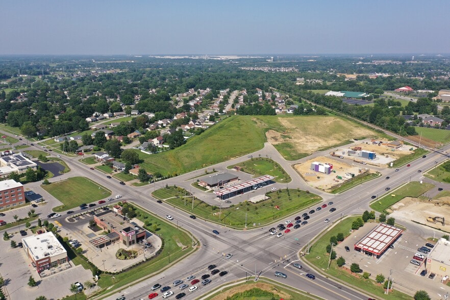 1711 Veterans Pky, Jeffersonville, IN à vendre - Photo du bâtiment - Image 3 de 4