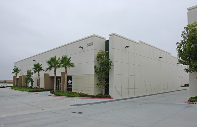Plus de détails pour 3803 Oceanic Dr, Oceanside, CA - Industriel à vendre