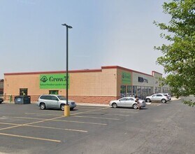 990 N Kinzie Ave, Bradley, IL à louer Photo du bâtiment- Image 1 de 3