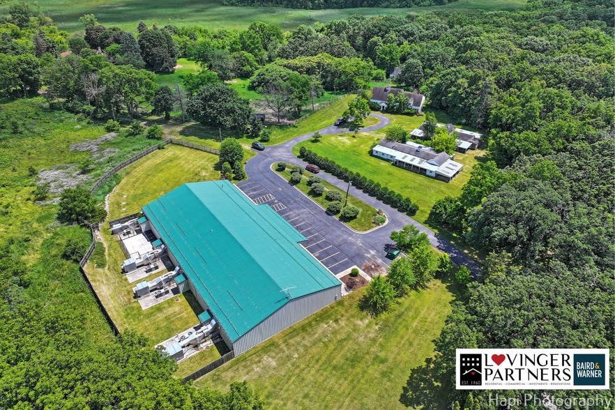 18451 W Il Route 120, Grayslake, IL à vendre - Photo du bâtiment - Image 3 de 41