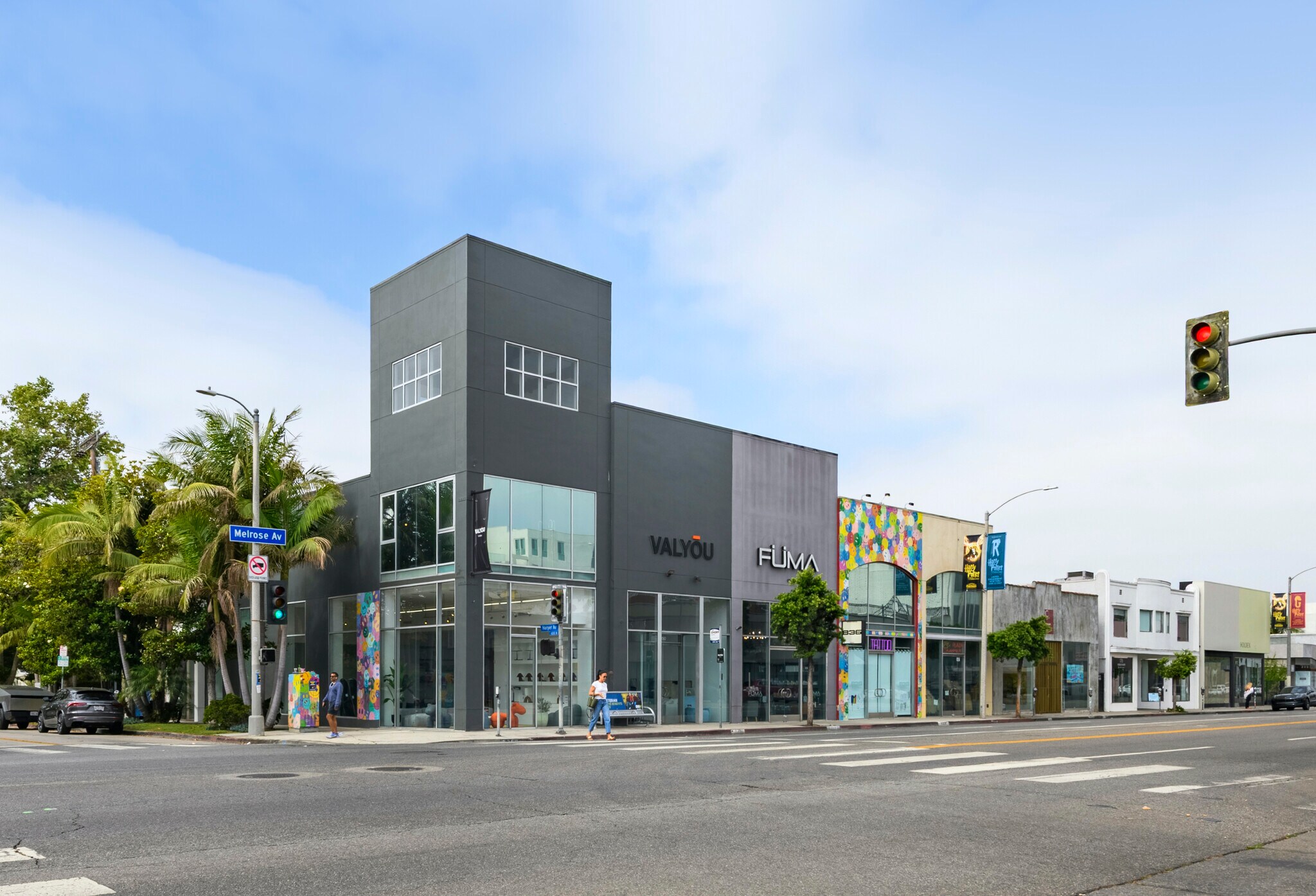 8250-8256 Melrose Ave, Los Angeles, CA à louer Photo du bâtiment- Image 1 de 6