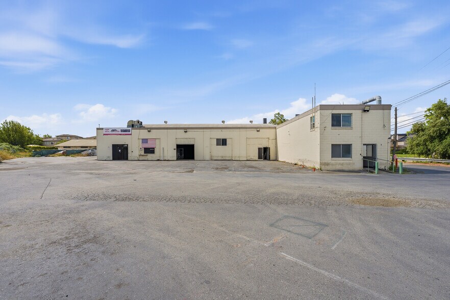16440 Ashland Ave, San Lorenzo, CA à vendre - Photo du bâtiment - Image 3 de 19