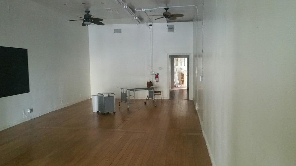 318-322 S Market St, Inglewood, CA for sale - Interior Photo - Image 3 of 5