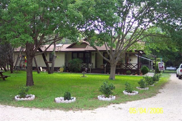 14398 Bandera Rd, Helotes, TX à vendre - Photo du bâtiment - Image 2 de 5