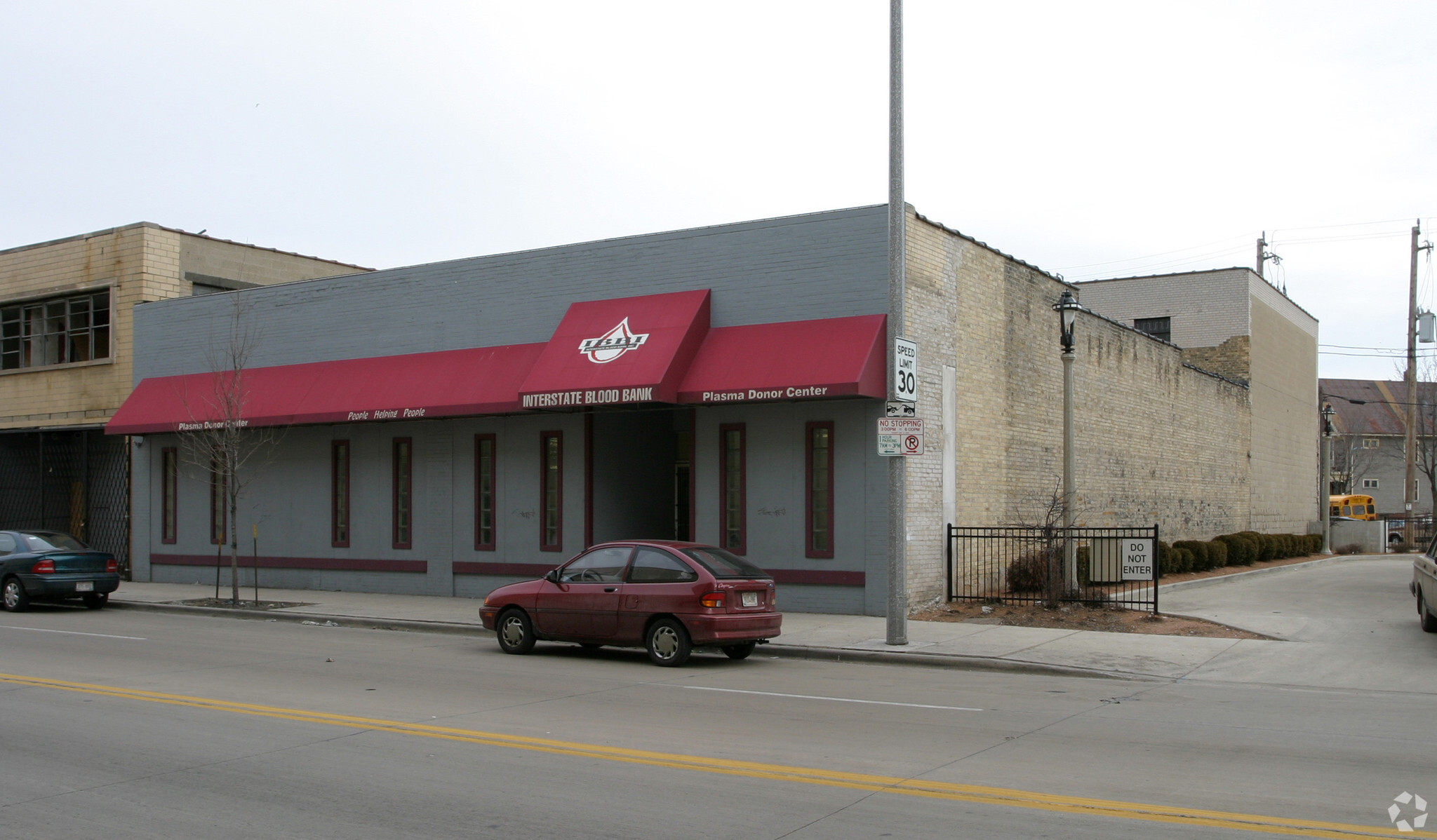 2126 W Fond Du Lac Ave, Milwaukee, WI for sale Primary Photo- Image 1 of 1