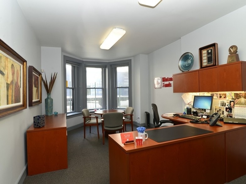 642 N Dearborn St, Chicago, IL à vendre - Photo intérieure - Image 3 de 9