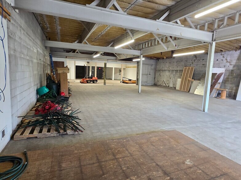 9170 Transit Rd, East Amherst, NY à vendre - Photo du bâtiment - Image 2 de 26