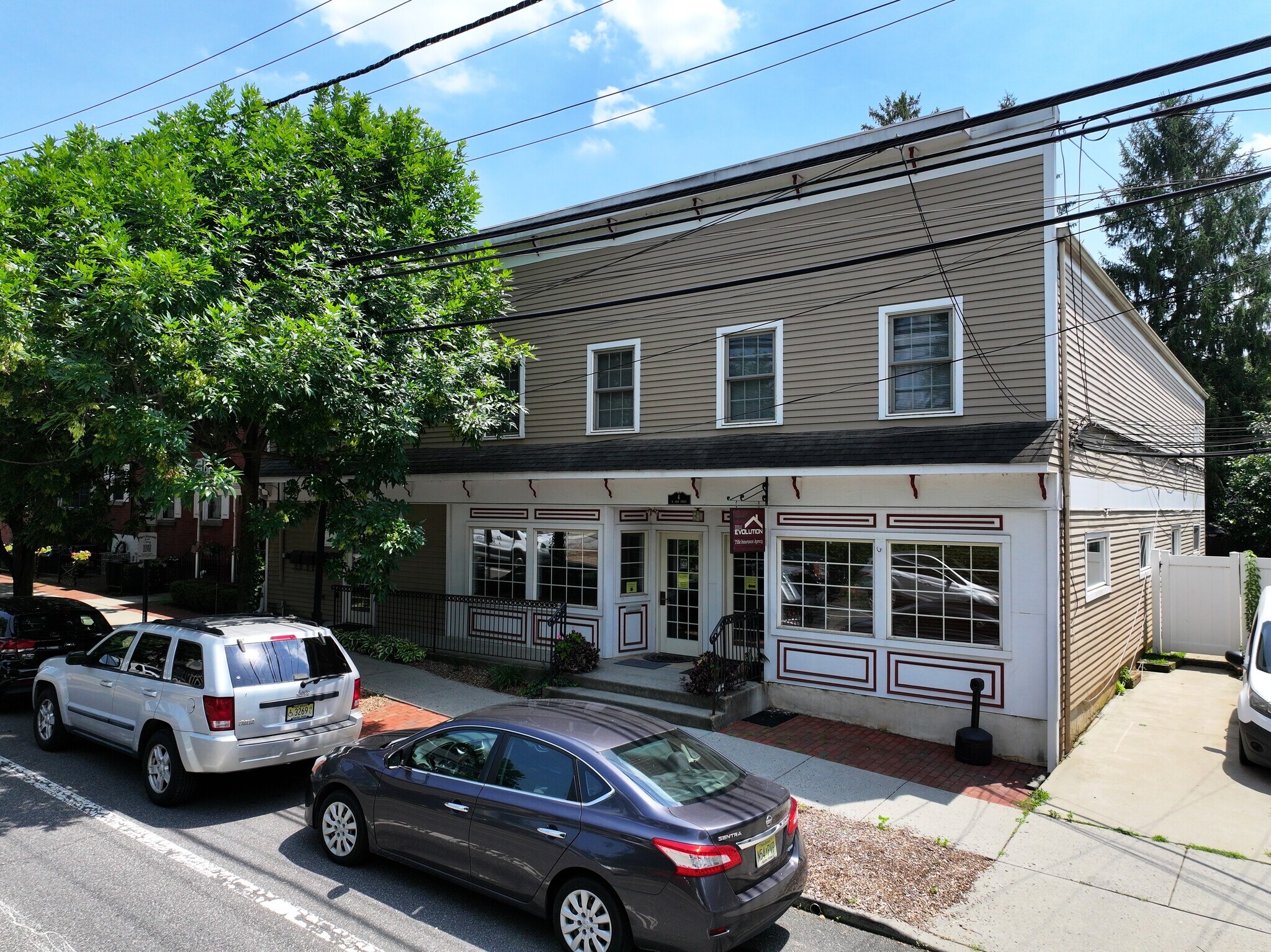 4 W Park St, Bordentown, NJ à louer Photo principale- Image 1 de 3