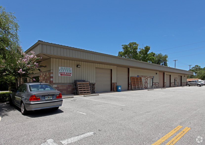 403-407 Flomich St, Holly Hill, FL for lease - Building Photo - Image 3 of 5