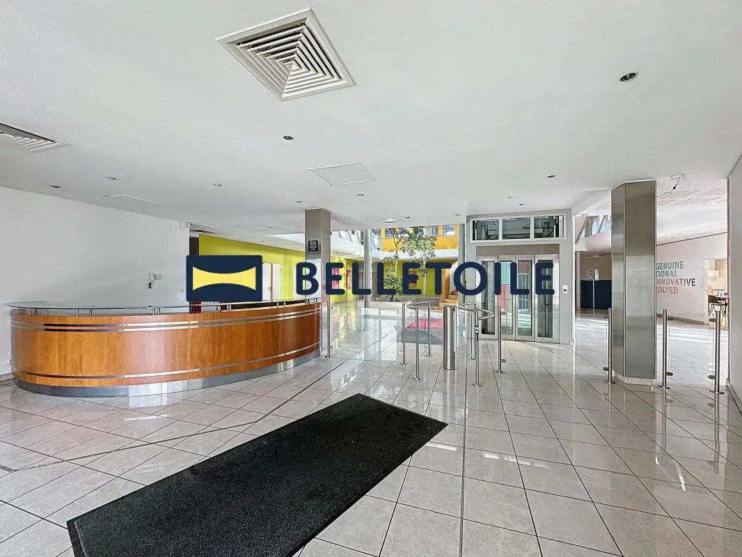 Office in Arcueil for lease Building Photo- Image 1 of 26