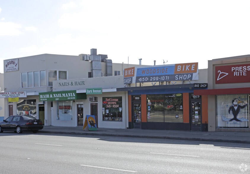 1523 Woodside Rd, Redwood City, CA à louer - Photo du bâtiment - Image 2 de 7