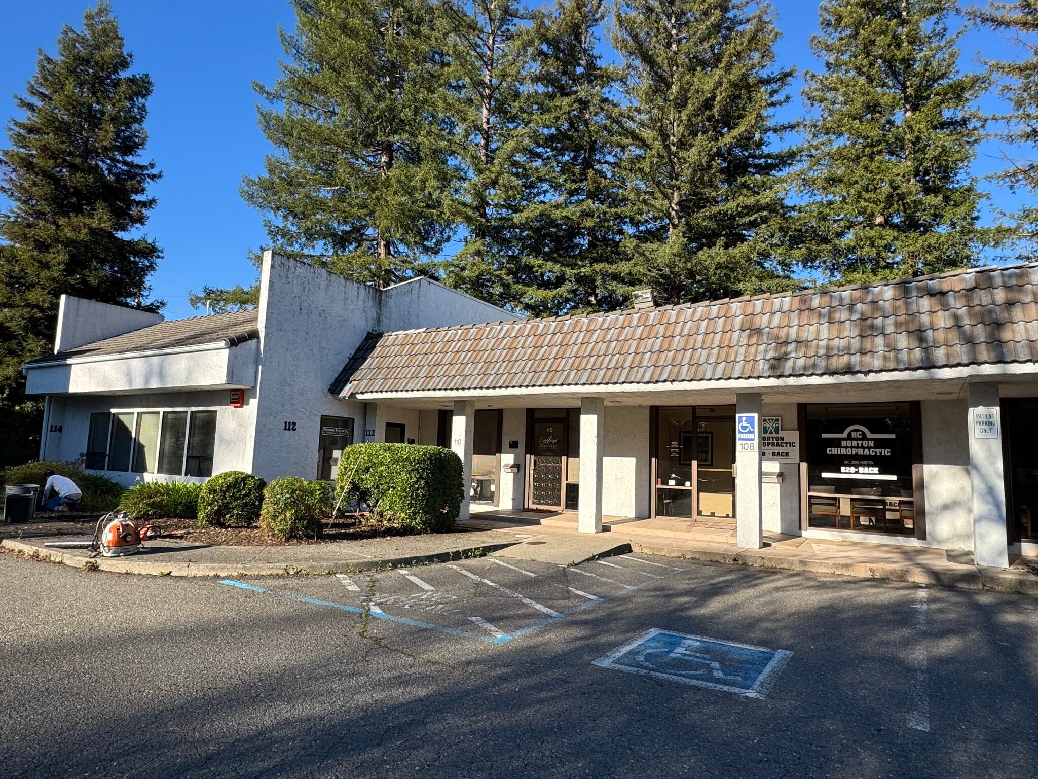 112 Wikiup Dr, Santa Rosa, CA for lease Primary Photo- Image 1 of 2