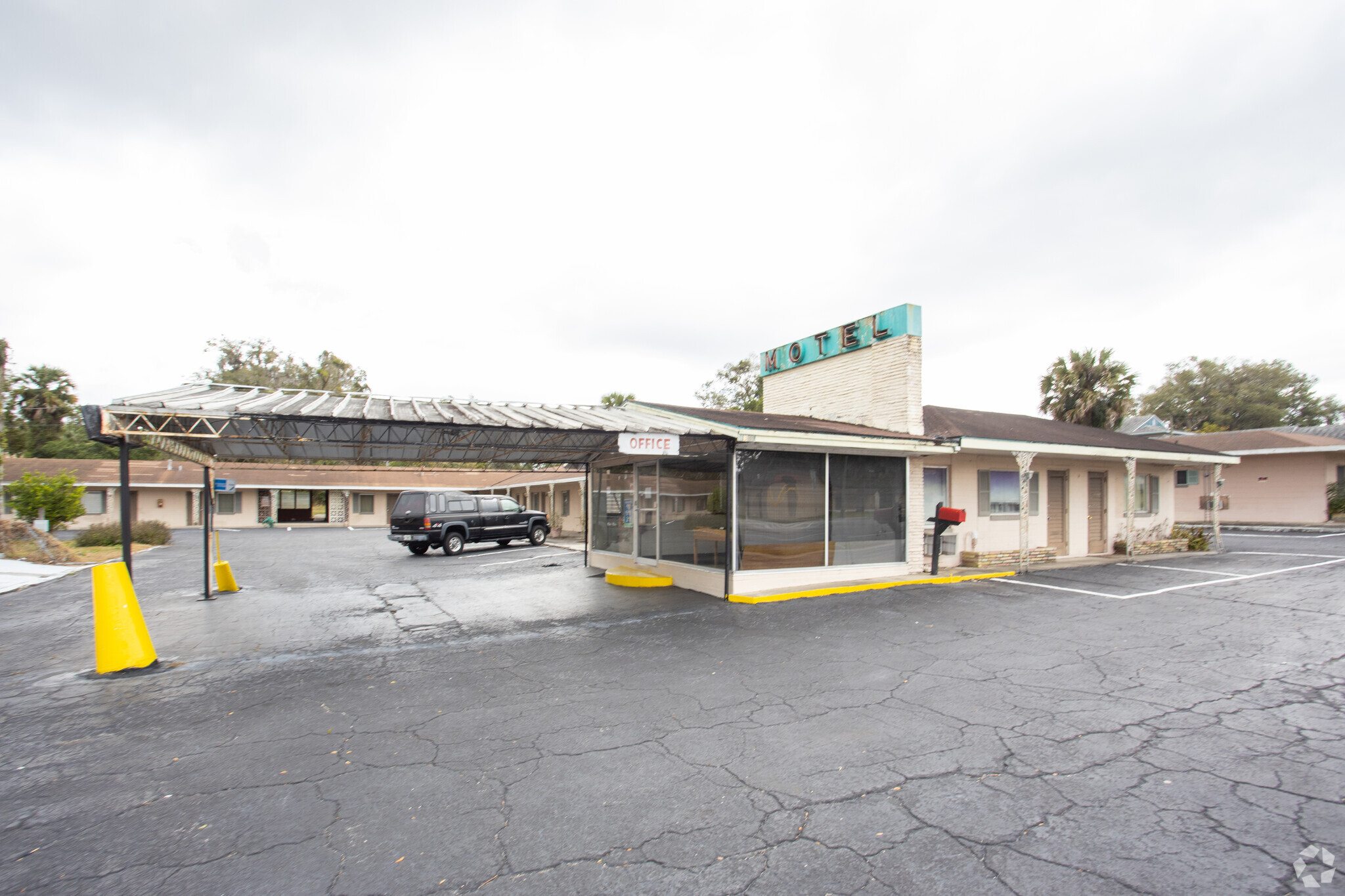 1349 N Woodland Blvd, Deland, FL for sale Building Photo- Image 1 of 1