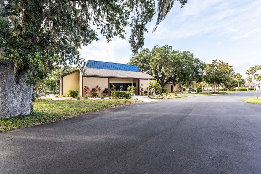 26 Office Park Dr, Palm Coast, FL for sale - Building Photo - Image 3 of 38